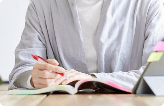 勉強している手元